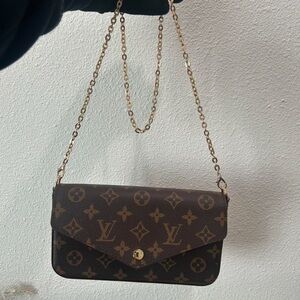 Louis Vuitton Monogram Brown Chain Clutch